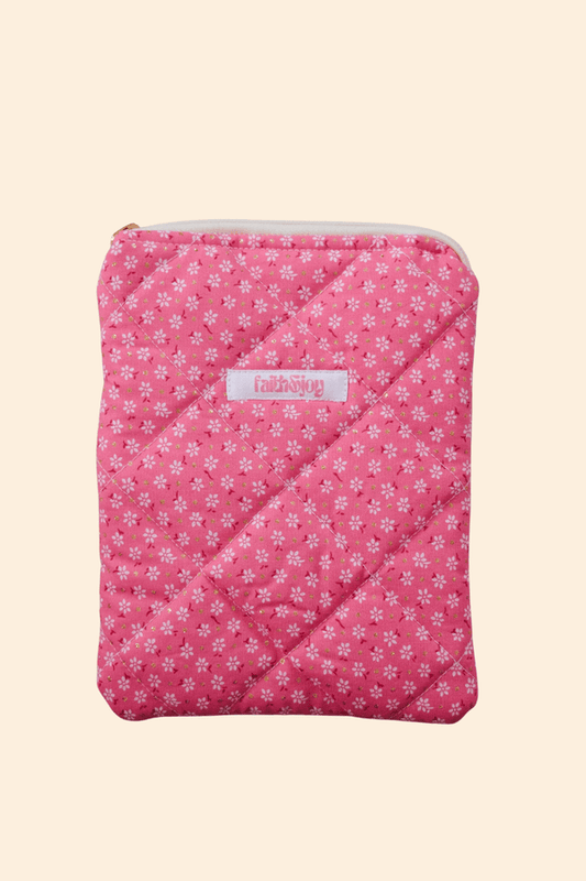 Dark Pink Stardust E-Reader Sleeve