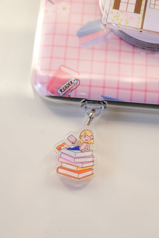 Lizzie Books Kindle/Kobo Charm