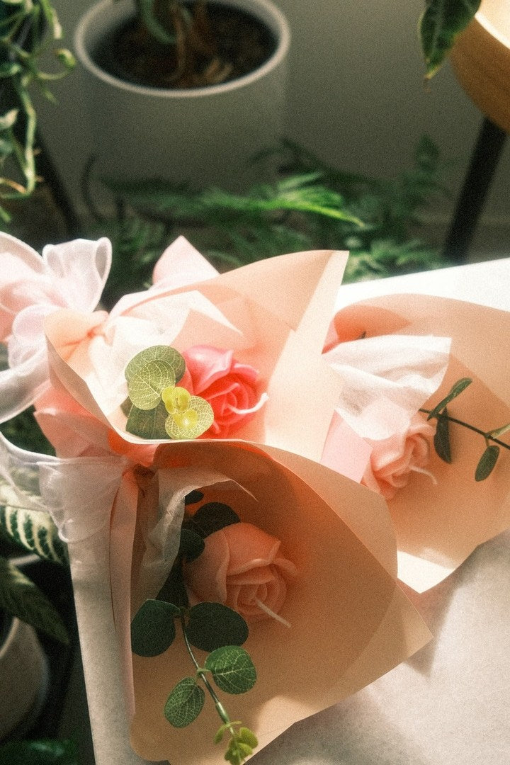 Rose Bouquet Candle - faith&joy