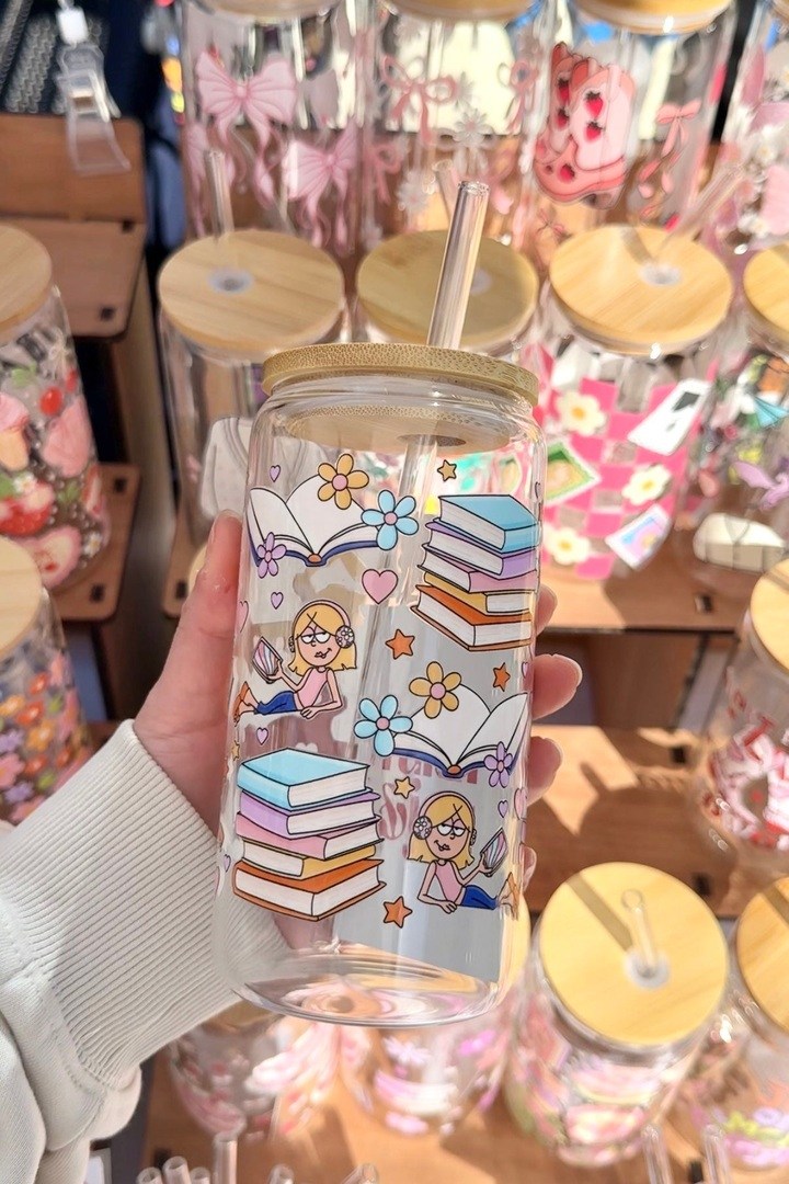 Lizzie Books Glass Tumbler