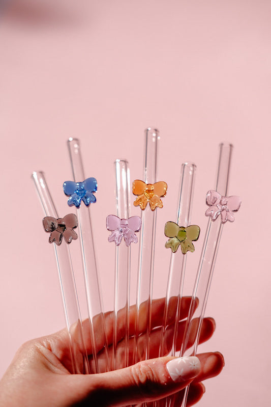 Bow Glass Straw
